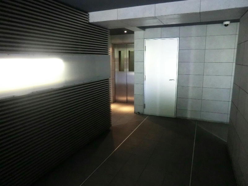 グロースメゾン新横浜 エントランス