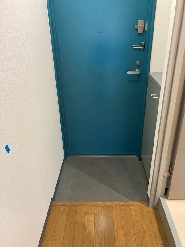 コスモリード赤羽 玄関