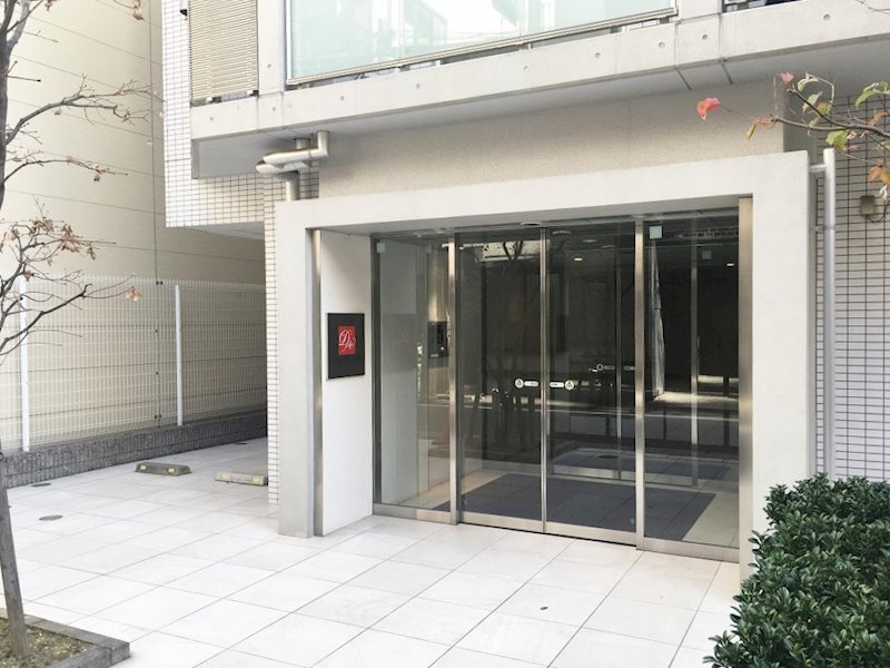 ドゥーエ三田 エントランス