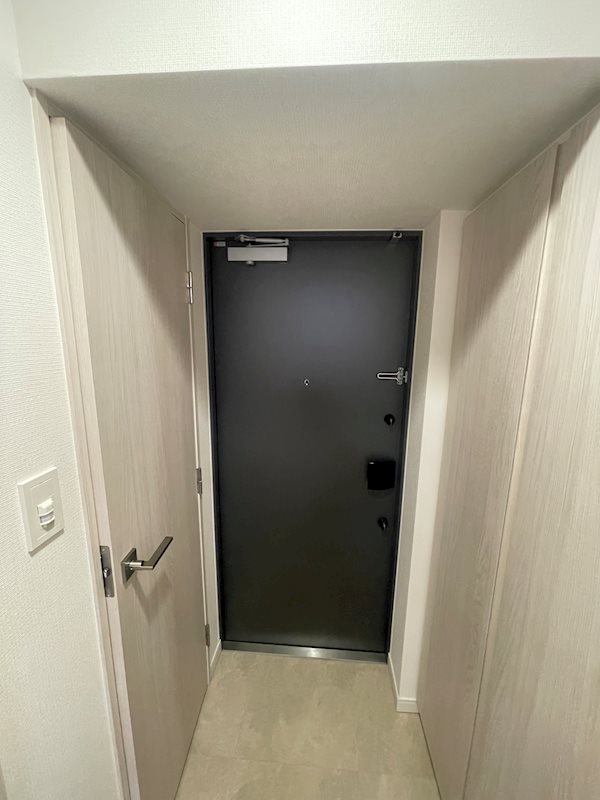 エスティメゾン門前仲町 玄関